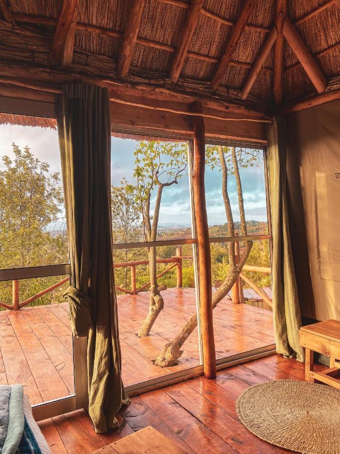 Foresight Eco Lodge & Safari Карату Екстериор снимка